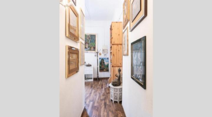 Central Apartment In Trastevere روما الغرفة الصورة